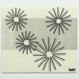 Decorative sponge cloth with 4 stars and 1 rectangle pattern, suitable for kitchen and home use.