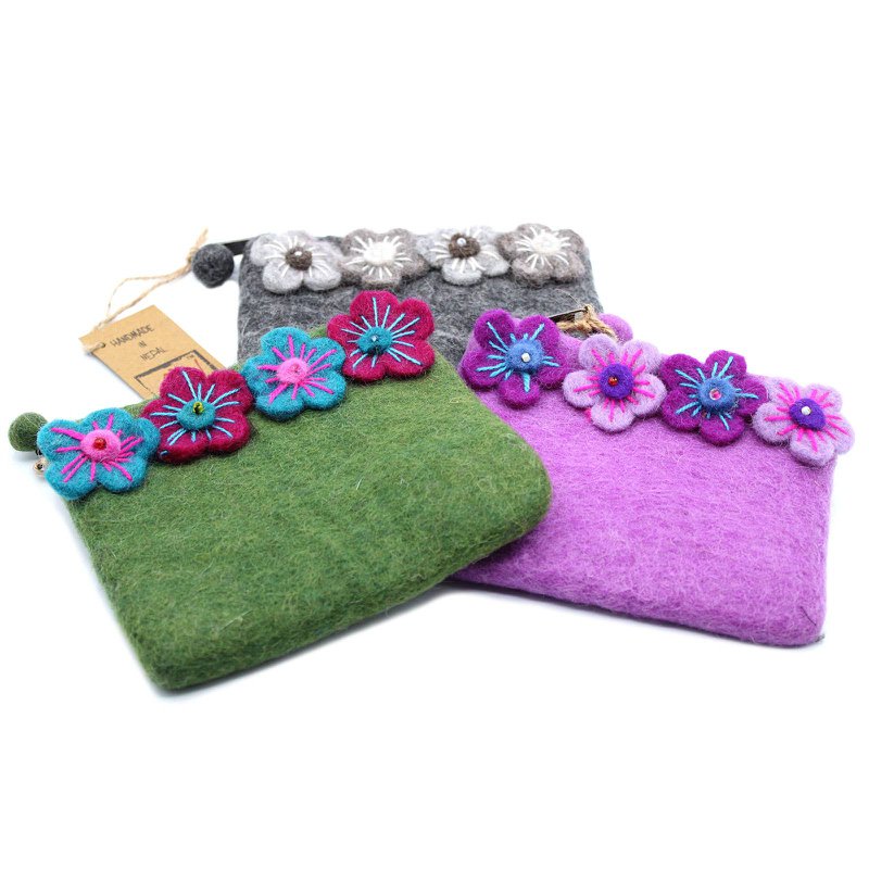 Etui met natuurlijke vilten rits (assortiment) - Vier bloemen