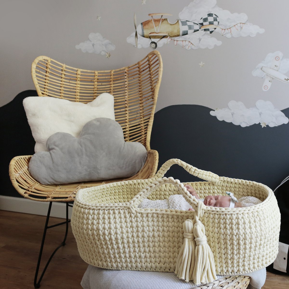 Moses Basket - Blond