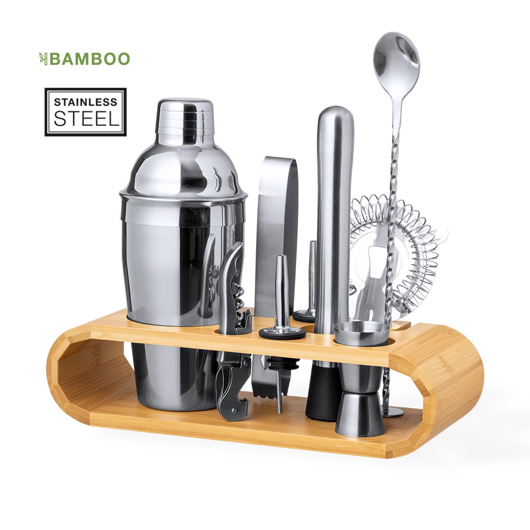 Ensemble de cocktails 9 aces. Avec une base en bambou d'origine pour stocker et afficher tous les ustensiles. - 1 Cocktail Shaker 550 ml - 1 mortier et pilon - 1 tasse de mesure 15/30 ml - 1 Tong de glace- 1 crépine- 1