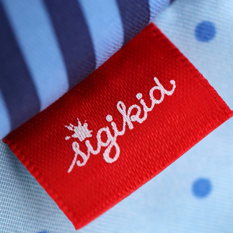 Butterfly blue, red stars