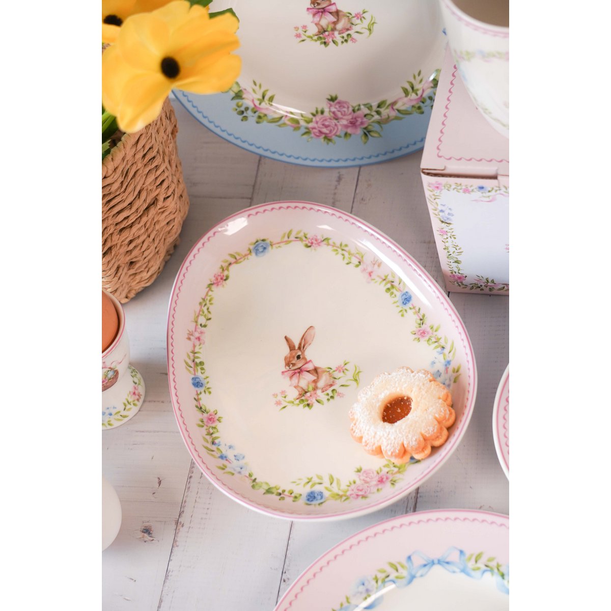 Talerz do serwowania Easter Joy Rabbit różowy 20,3 cm Isabelle Rose