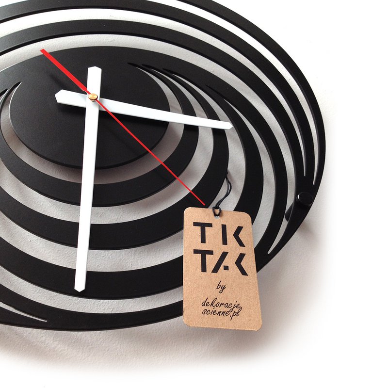 Decorizzly® Holl Wall Clock