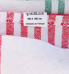 Groot traditioneel Portugees vierkant tafelkleed van 150/200 cm