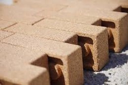 Ai giocattoli ecologici di Jungle Bricks realizzati in sughero