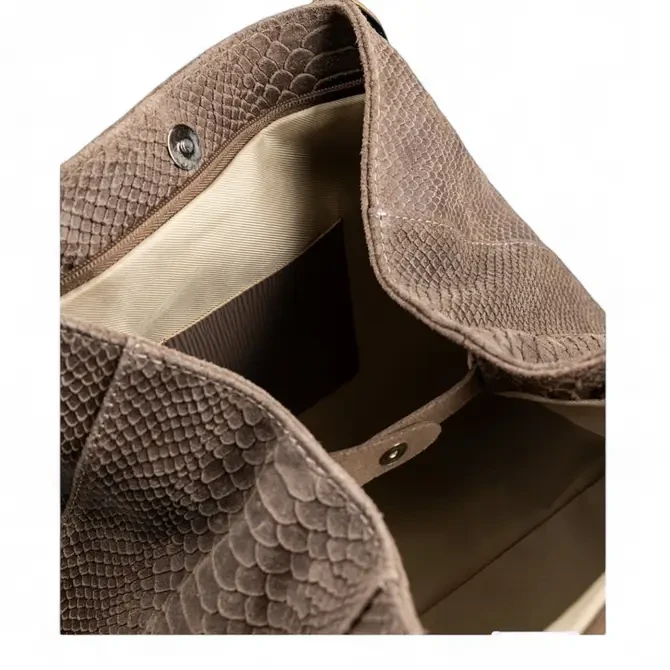 LOLA – Borsa italiana in pelle goffrata pitone – Tortora scuro