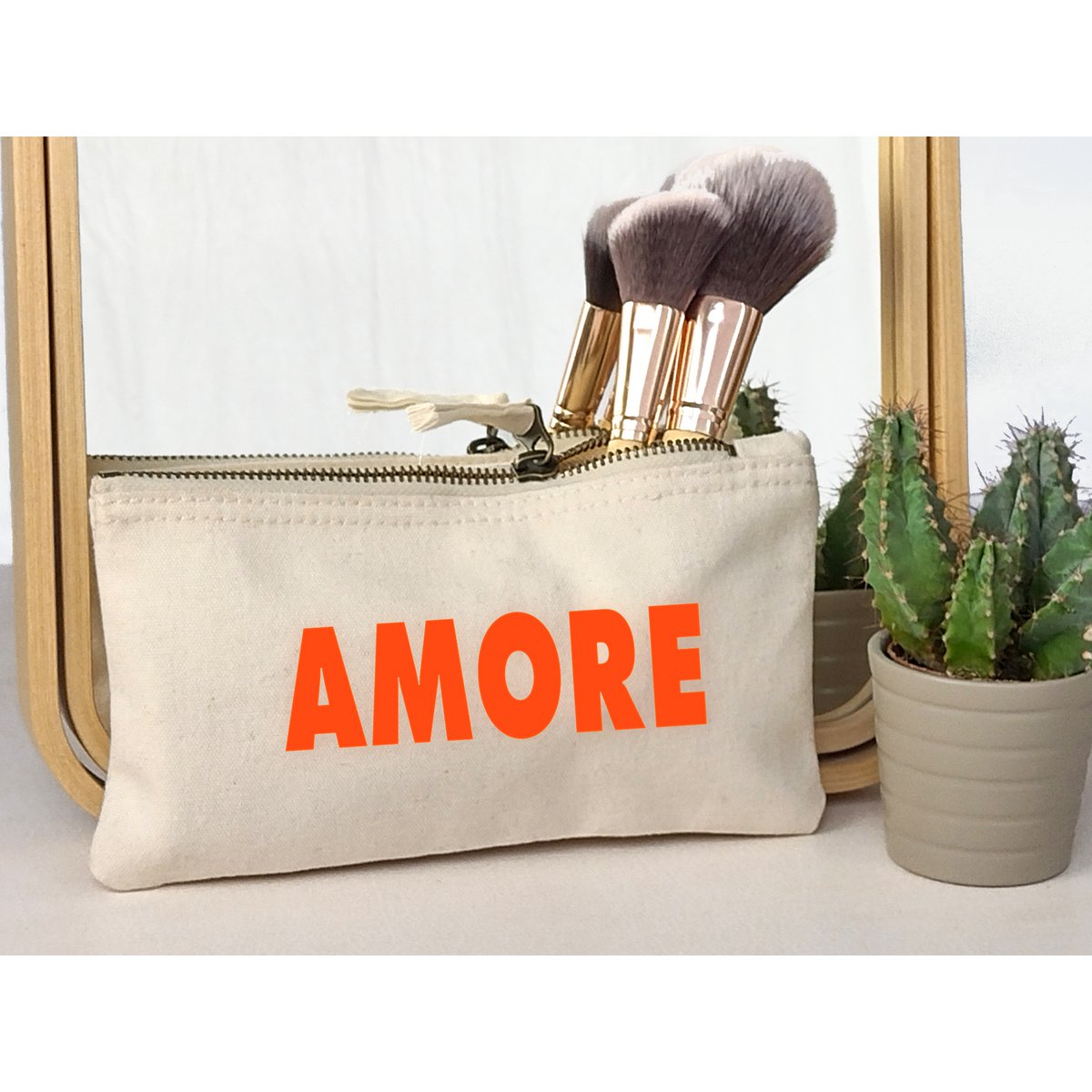 Trousse à cosmétiques AMORE - écriture en plusieurs couleurs
