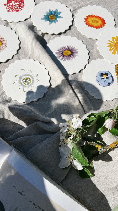 Coaster/Coaster 10 motifs flowers - 12 sets