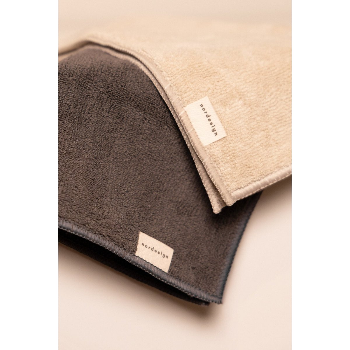 Microfiber cloth (in a set)