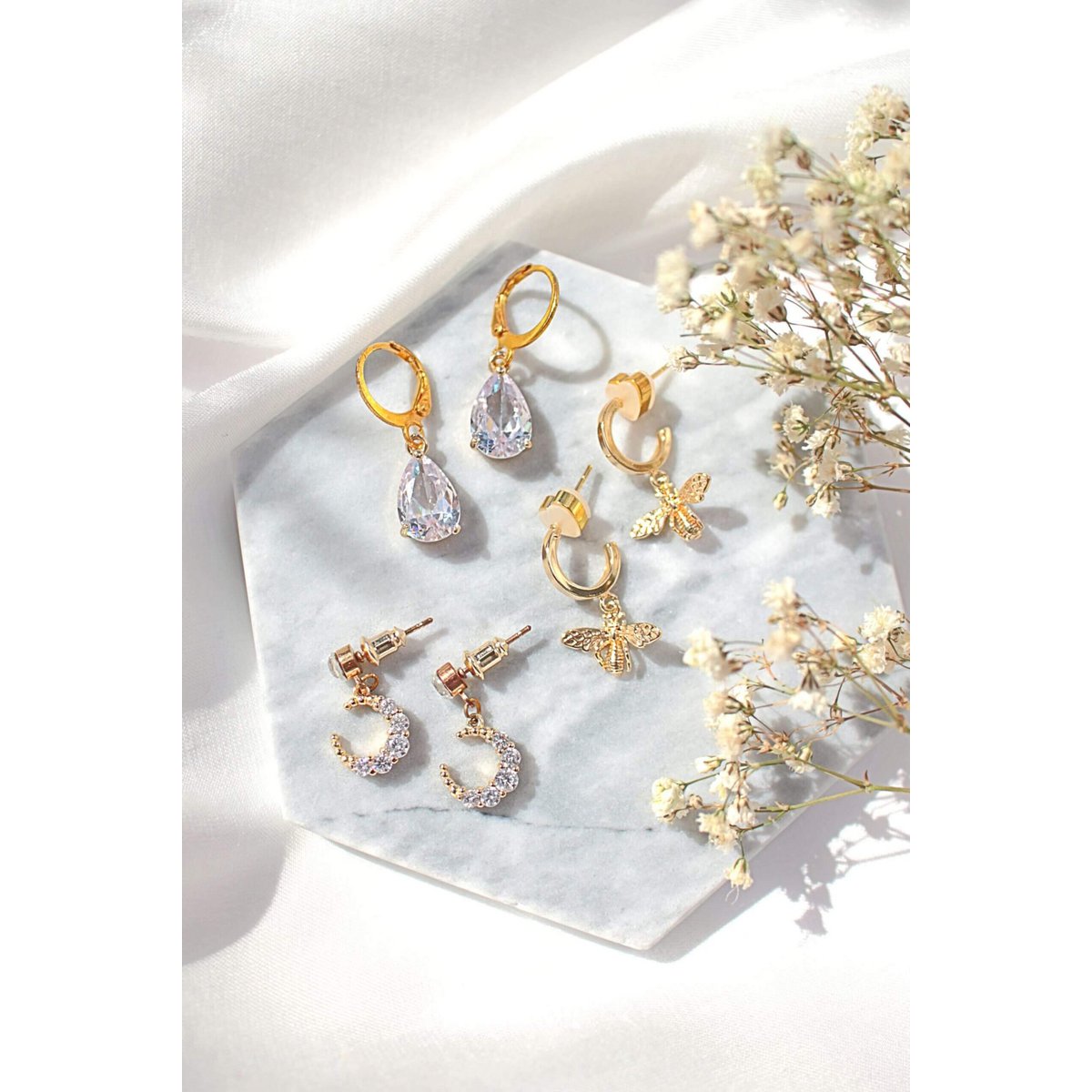 "Ape d'oro" | Orecchini a cerchio con ape 24K