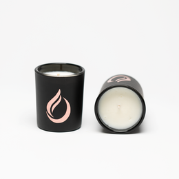 Candela di soia nera 'Breathe' per aromaterapia
