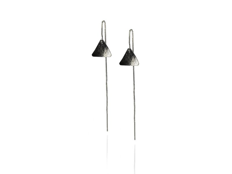 MATERIKA chain earrings triangle