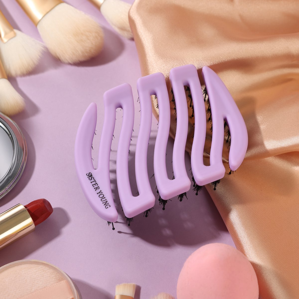 Sister Young l MILA - mini brush with natural boar bristles and nylon pins