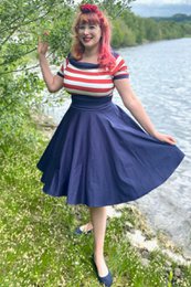 EU Stock Darlene Retro Swing Dress in Navy med røde og hvide striber