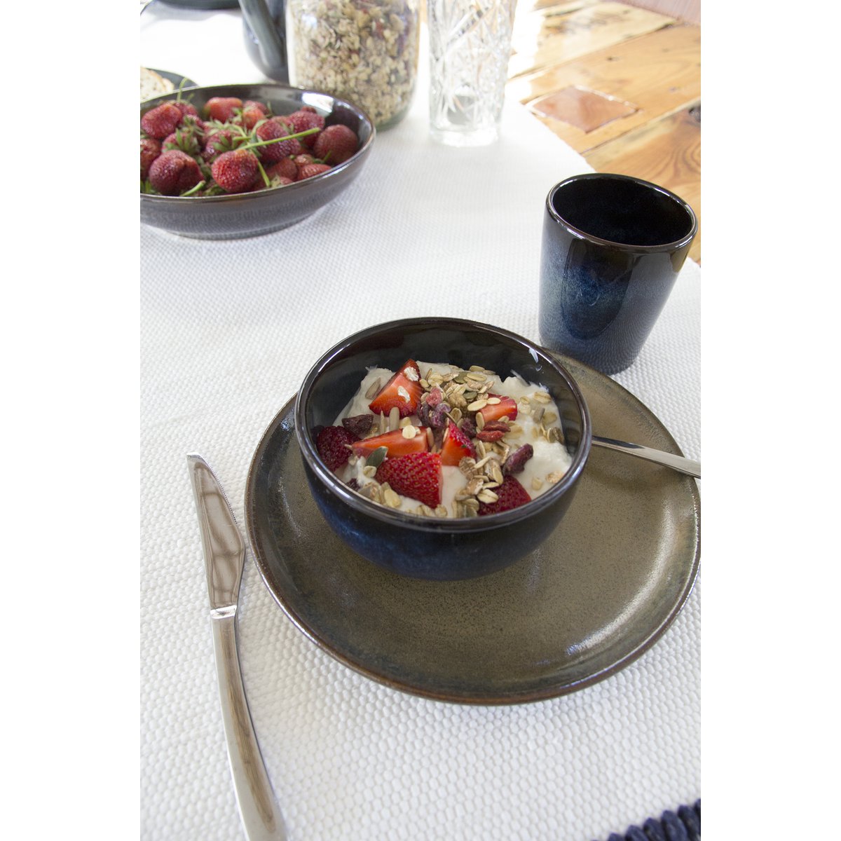 miska ceramicznego medium ochrowego glazury