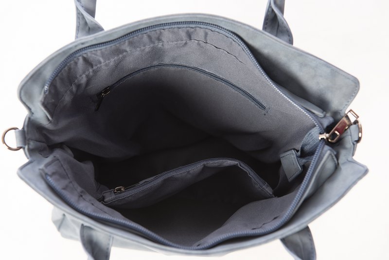 Hand/shoulder bag Dark blue curvy design