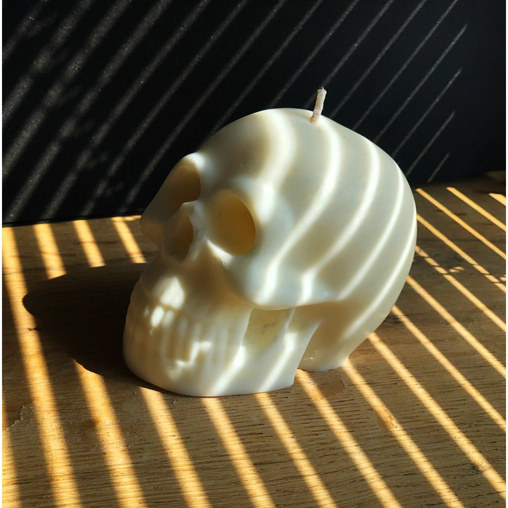 Totenkopfkerze