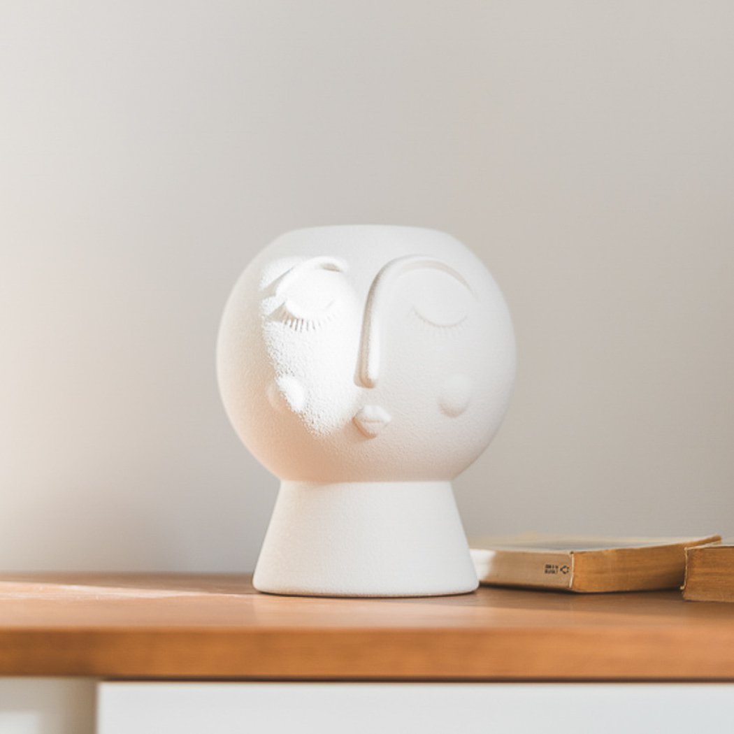 Maria Vase