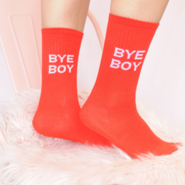 3-pakke %23StatementSocks BAD GIRLS CLUB "Message on Socks" Sokker i hvid, pink og rød gavesæt