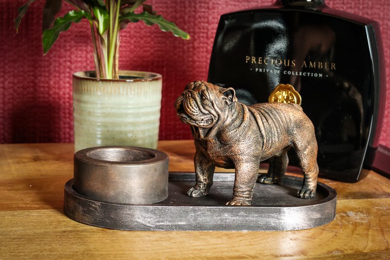 Fyrfadslysholder Engelsk Bulldog