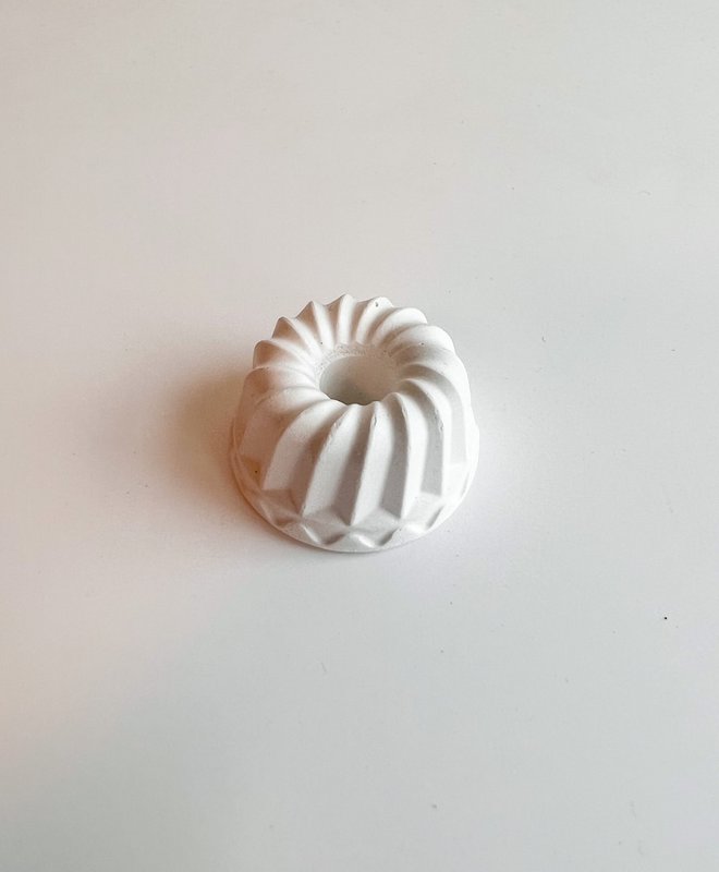Candlestick White