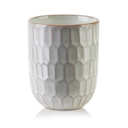  A white ceramic mug with a textured honeycomb pattern, measuring approximately 8x6x10cm and holding 300ml of liquid.