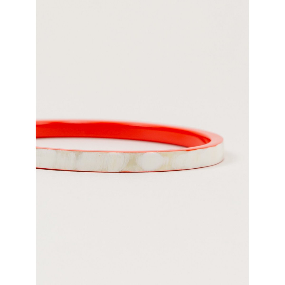 Bracelet bandeau en corne blonde et laque orange