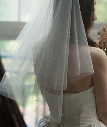 Elegante tweedelige bruidssluier met kleine parels
