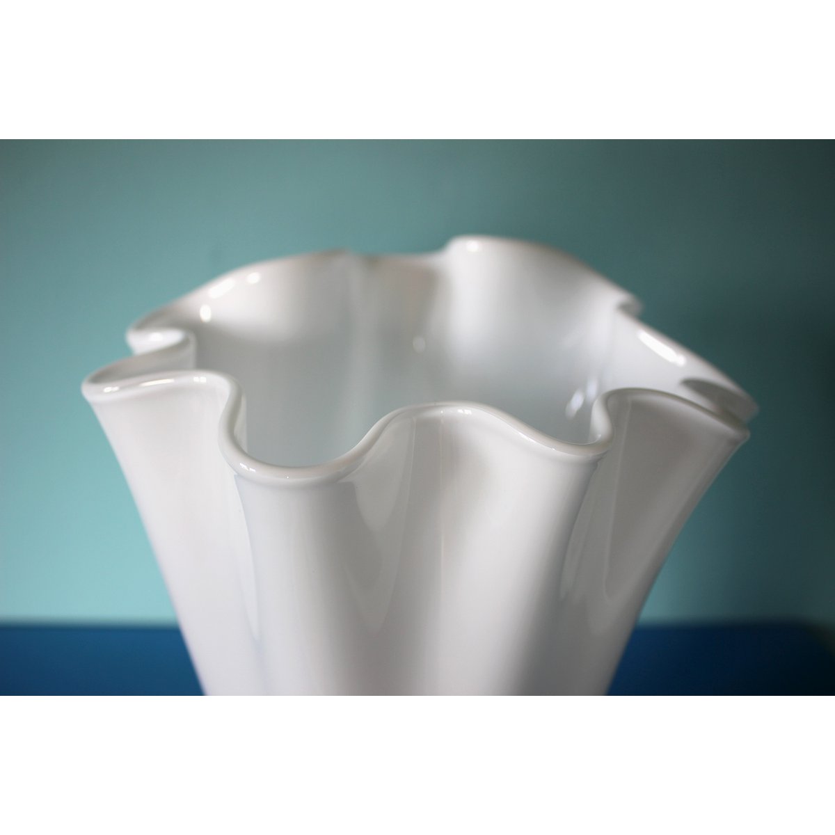 Vaso in vetro ondulato vaso da tavolo in vetro bianco 21 x 21 x 30 cm