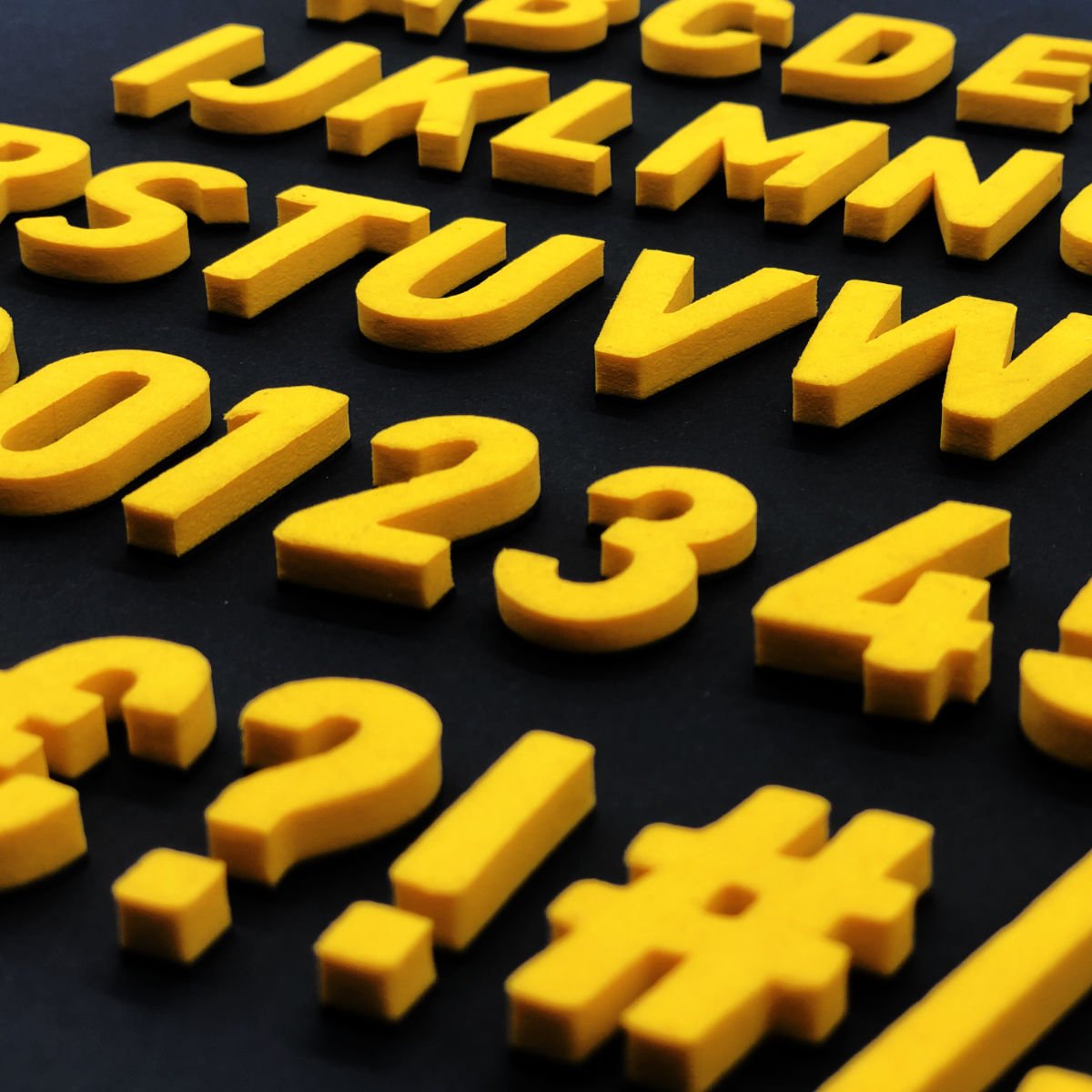 Modern magnetic letters - Unique Colors
