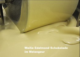 Yogurt e fragole, cioccolato bianco, biologico
