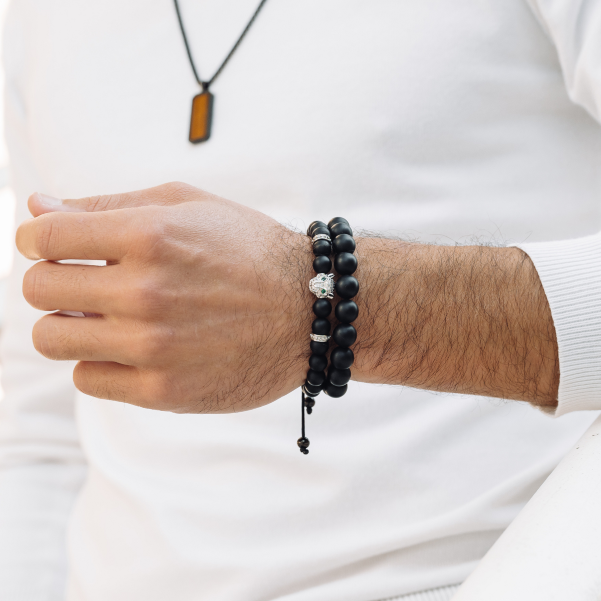 Bracelet Homme ONYX NOIR Avec Tête LÉOPARD Argenté