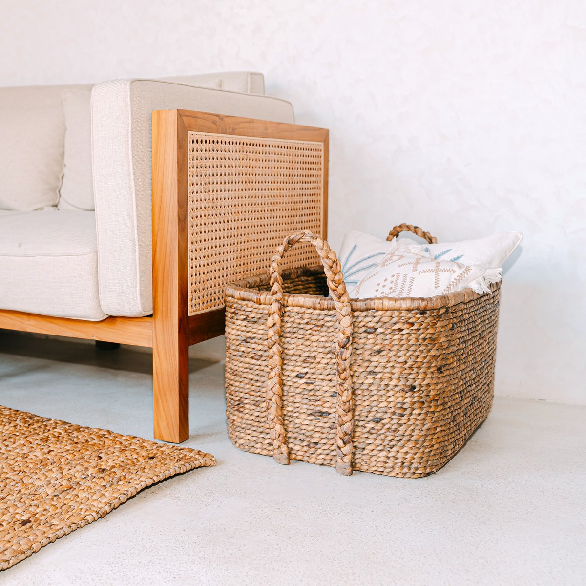 Extra Large Laundry Basket – Square Boho Hamper – Woven Decorative Basket – Storage Basket Made of Natural Water Hyacinth (2 sizes) MENTARI