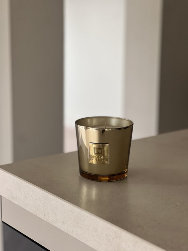 Luxes und nachhaltige Duftkerze Doux - Gold - M.