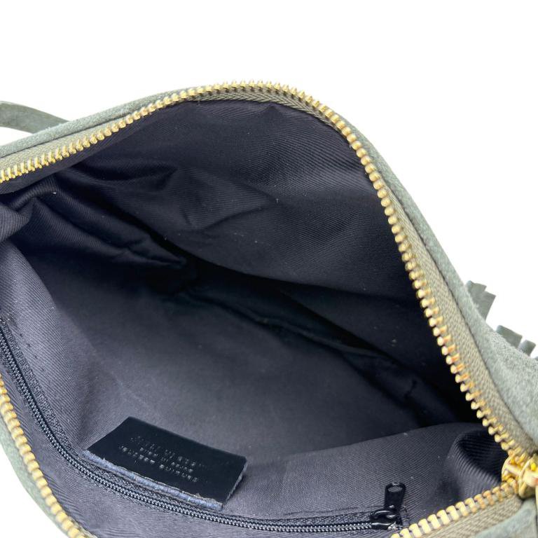 Schoudertas van Italiaans suède met franjes. Aanbieding 58035