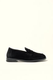 EMILIA BLACK – Penny-Loafer aus Wildleder VORBESTELLUNG