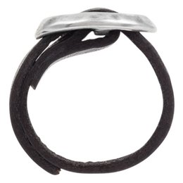 Schwarzer Lederring mit 925 versilberter Schnalle
