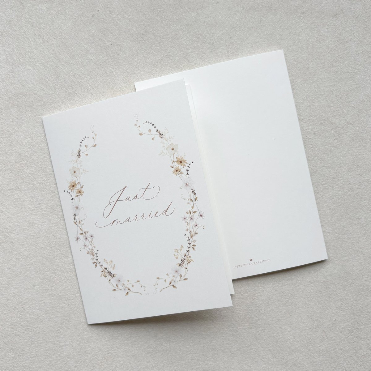 Folding card for the wedding "just married" romantic flower (PU = 10 pieces)