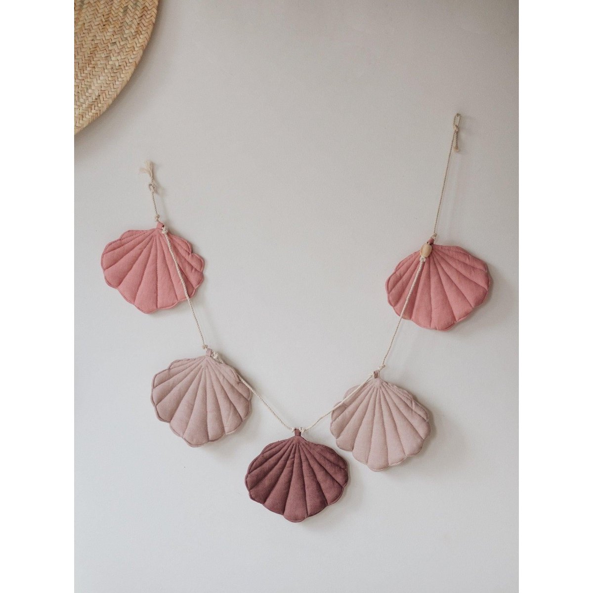 Guirlande de lin « rose » avec coquillages