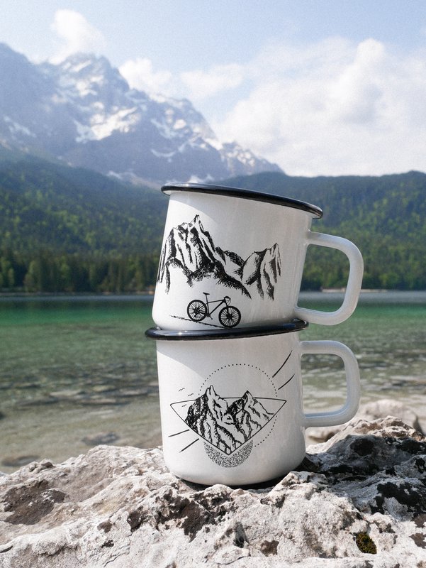 Enamel cup mountains and wheel