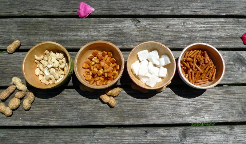 Holzschale - Obstschale - Salatschale - Modell  Carved - natur -  verschiedene Größen
