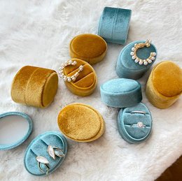 Oval velvet Wedding Ring Box & Proposal Ring Box