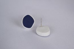Ella stud earrings in blue & white