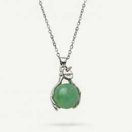 Aventurine abbraccia la collana d'argento