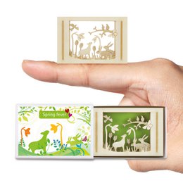 Frühlingsgefühle-Silhoubox S – Geschenkartikel