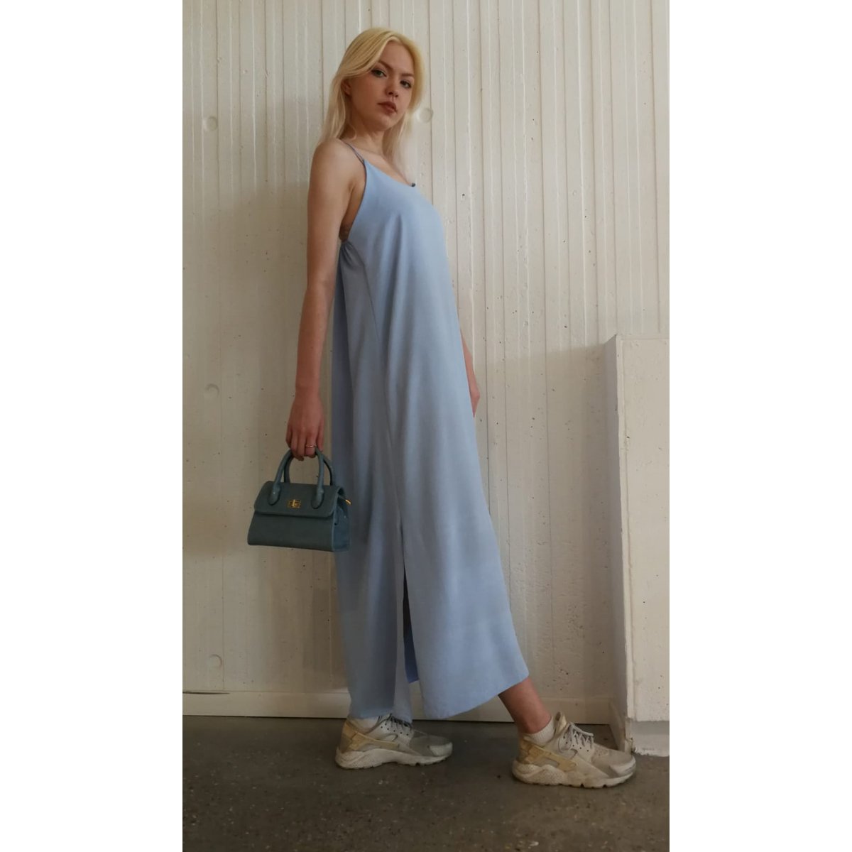 Long flowy dress in plain fabric or print