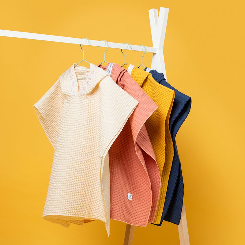 Witte honingraat babybadponcho