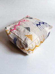LEY Bodenkissen - colorful - Uma