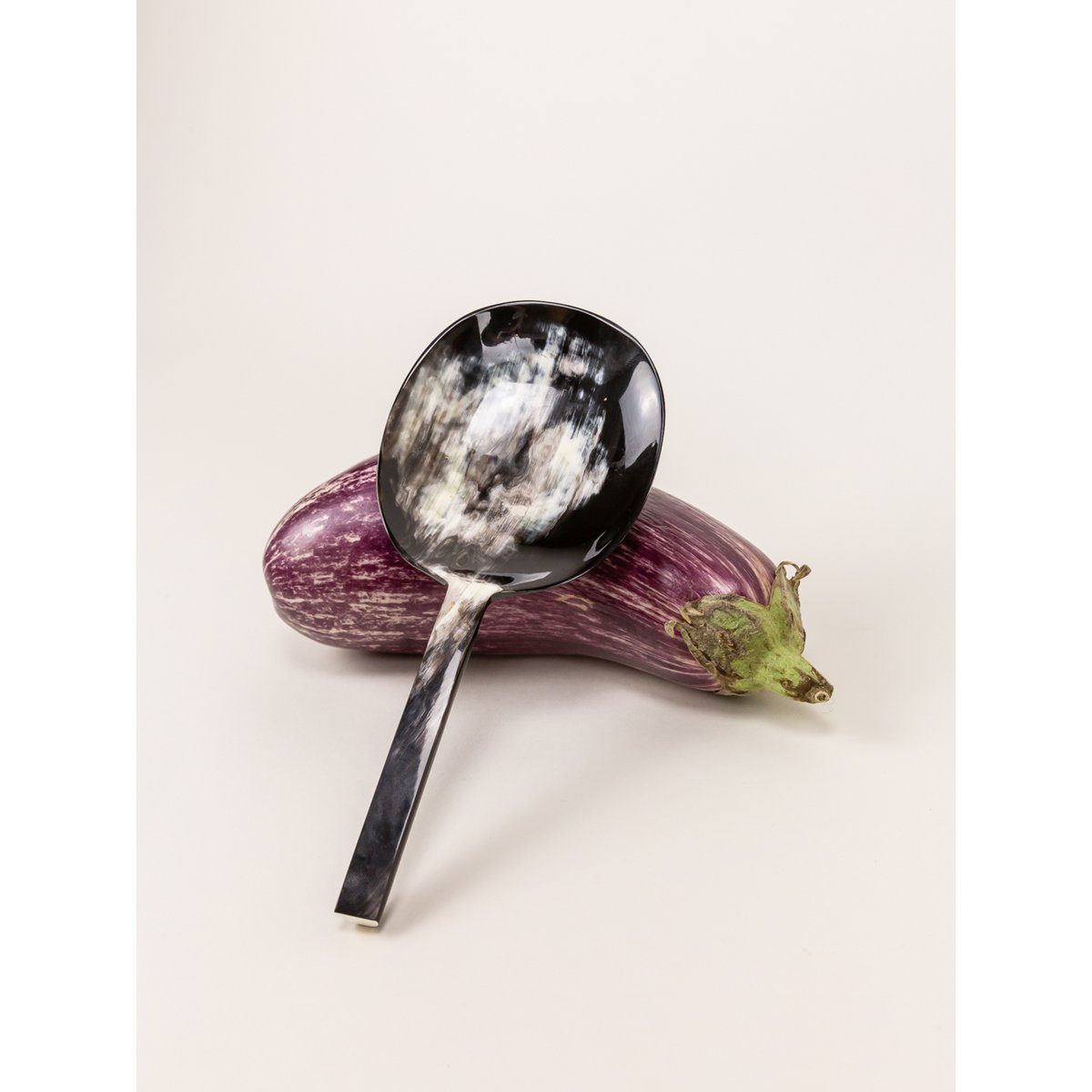 Baguette marbled black horn rice spoon