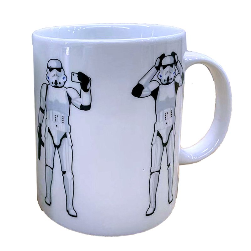 La tasse originale en porcelaine blanche Stormtrooper